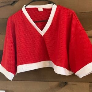 “DESIGNED WORKS” Red Short Sports Top     Size XL    NWOT